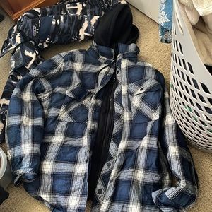 Flannel jacket, new condition took tags off and forgot about it